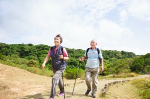 Couple Hiking - weight loss programs in charlotte